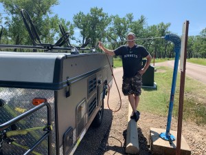 Filling water tank in camper